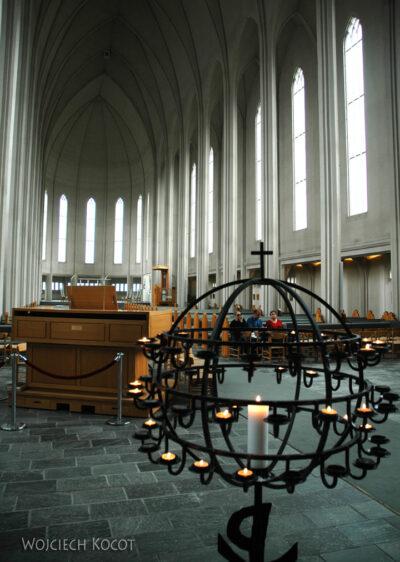 10049 - Reykjavik - katedra