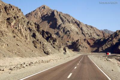 02005 - Droga przez pustynię