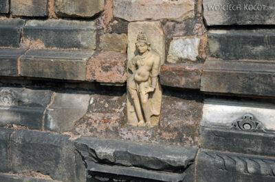 IN07120-Khajuraho-Vishwanath Temple