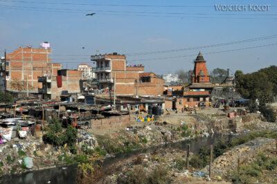 IN22009-śmietnik w Kathmandu-