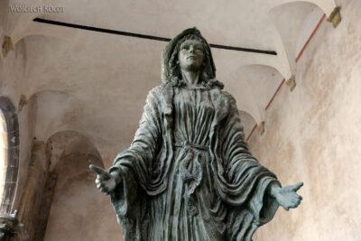 Syj075-Przy wejściu do Katedry w Monreale