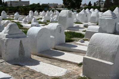 Tue117-Kairouan-cmentarz muzułmański