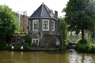 Pid2004-Delft-Uliczki kanały mostki