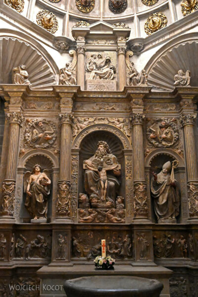Pij3022-Jaca-Saint Peter's Cathedral