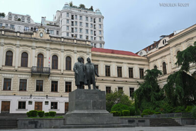 kauI311-Tbilisi-Ilia Chavchavadze and Akaki Tsereteli Statue