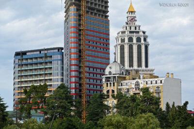 kauO012-Batumi-Hotel w budowie