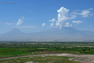 kauU054-Widok na Ararat