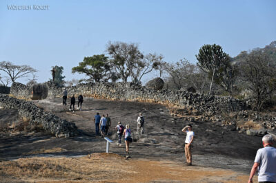 afr04d056-Great Zimbabwe-grupa