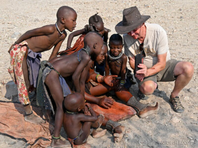 afr16d088-w wiosce Himba afr16d088-w wiosce Himba