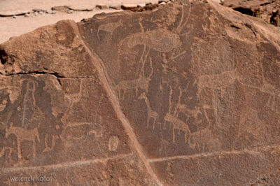 afr18d073-Twyfelfontein-ryty naskalne afr18d073-Twyfelfontein-ryty naskalne