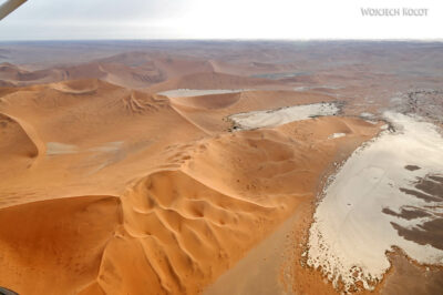 afr20d125-pustynia Namib z awionetki
