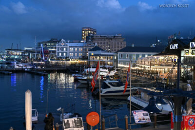 afr29d234-Cape Town-spacer do Waterfront