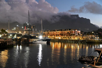 afr29d239-Cape Town-spacer do Waterfront