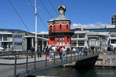 afr30d200-Cape Town - Clock Tower