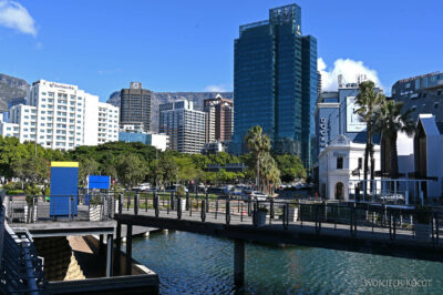 afr30d205-Cape Town - w Waterfront